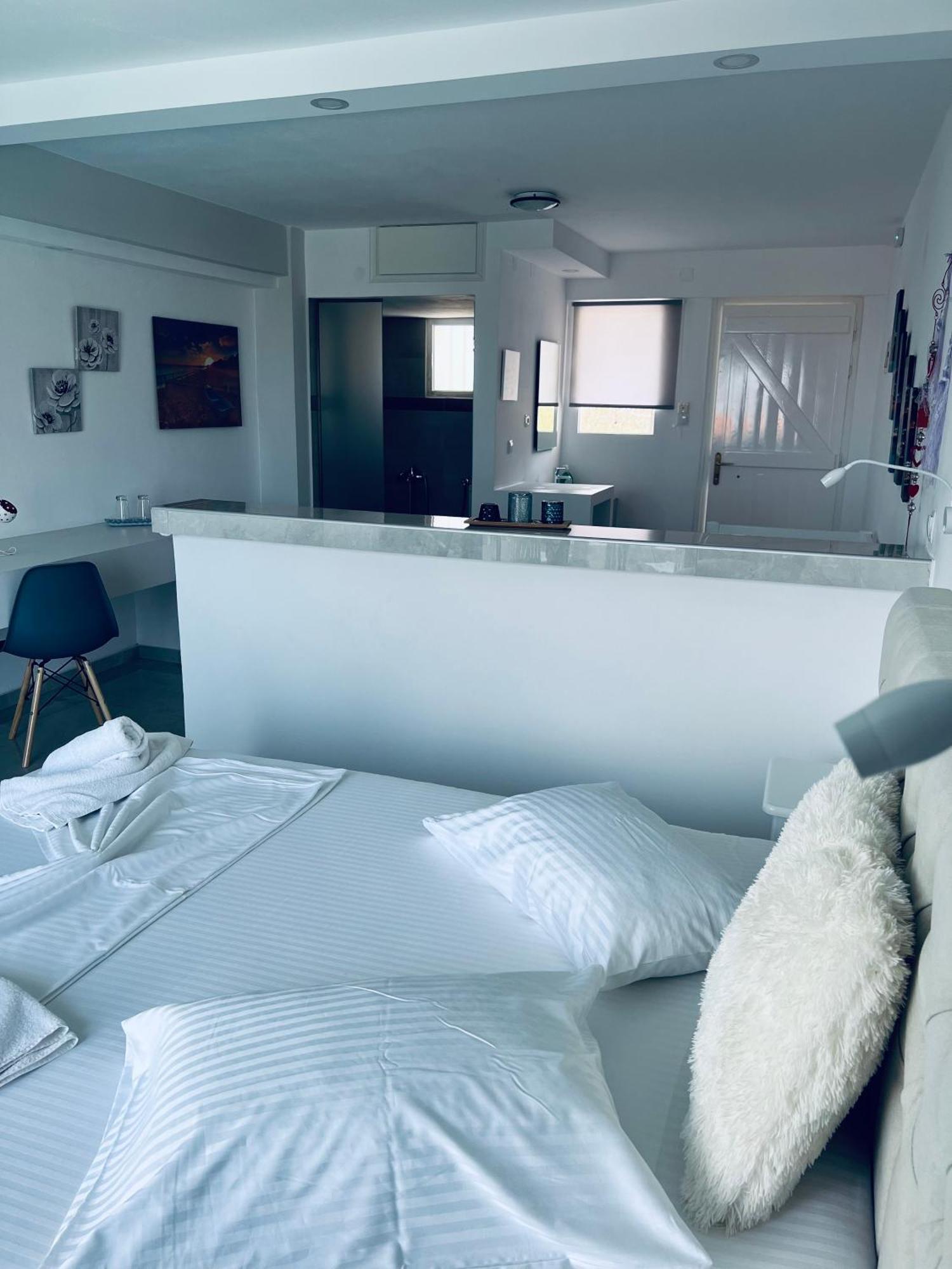 Silia Suites Малія Екстер'єр фото