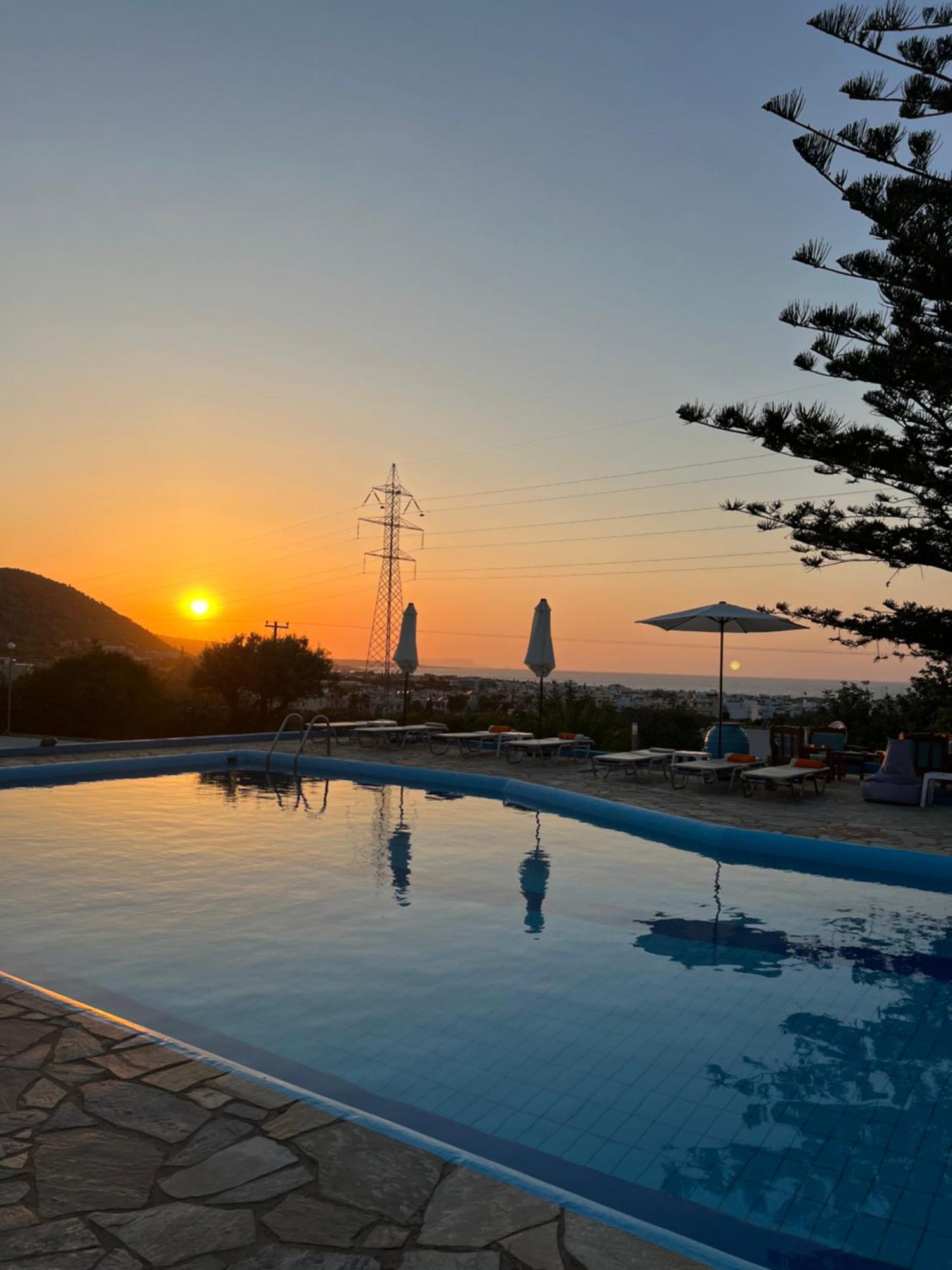 Silia Suites Малія Екстер'єр фото