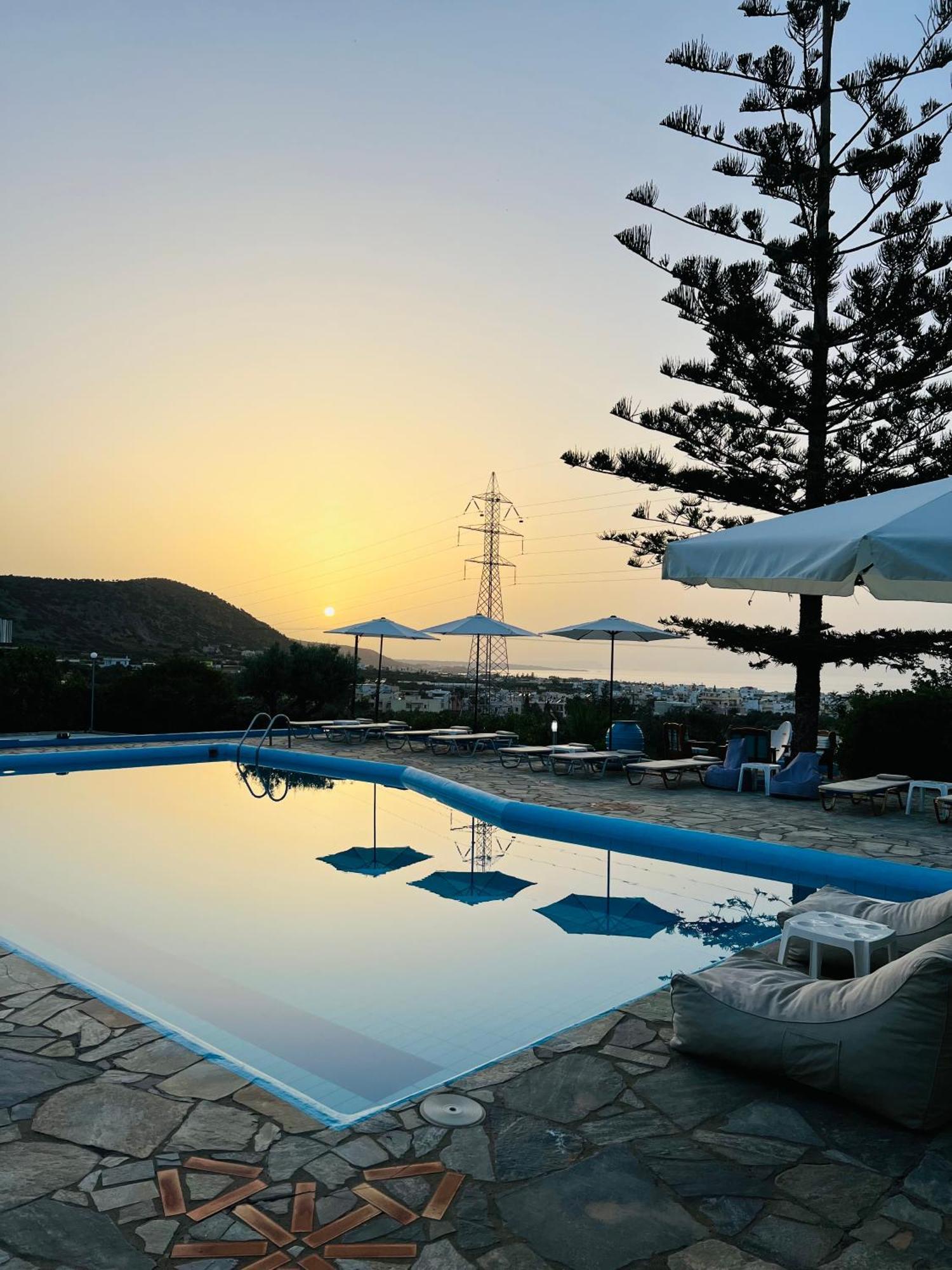 Silia Suites Малія Екстер'єр фото