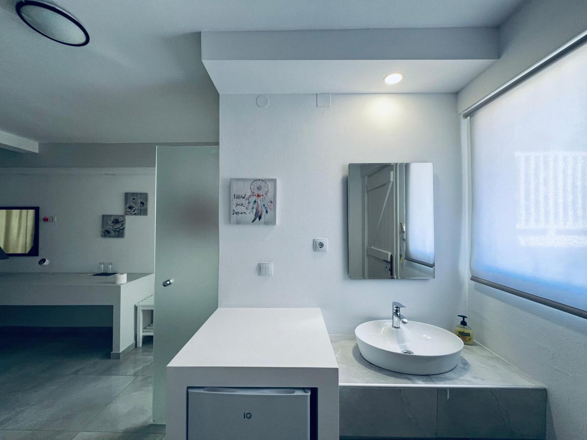 Silia Suites Малія Екстер'єр фото